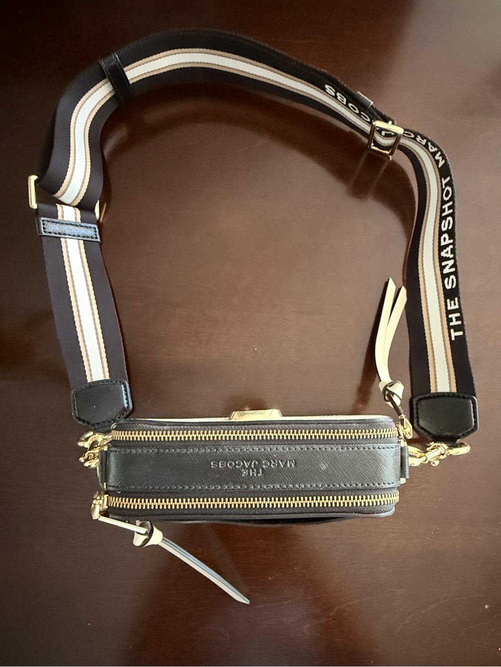 Marc Jacobs Snapshot Crossbody with Branded Black Strap - Picture 9 of 15